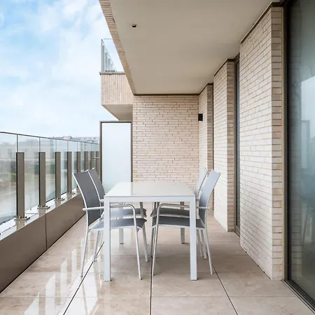 Brand New With 2 Bedrooms * Ostende